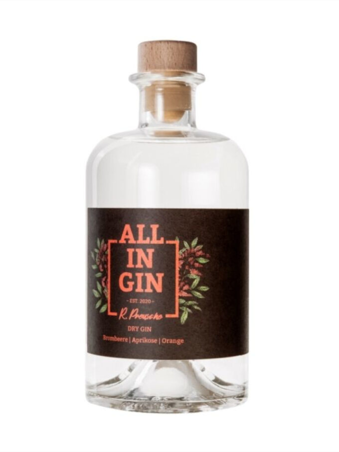 All-in-Gin Brombeere Aprikose Orange freigestellt Der All In Schwarzwald Dry Gin