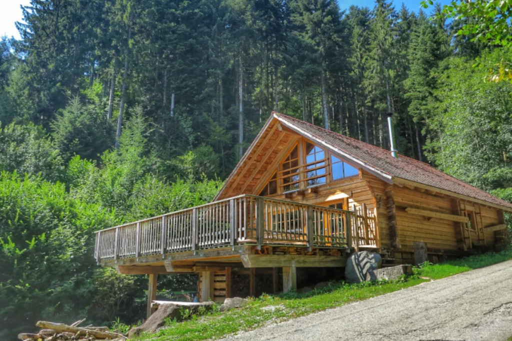 RomantikUrlaub in der Blockhütte im Schwarzwald für 2 Personen Black